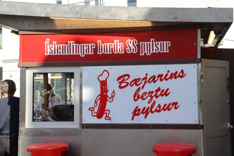 Restaurants & cafés