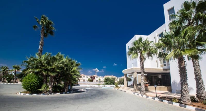 Polycarpia Hotel