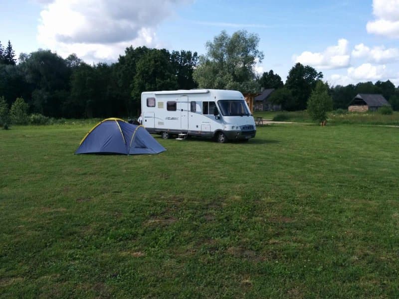 Camping - Lakeside