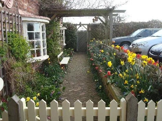 Kirkstead Old Mill Cottage