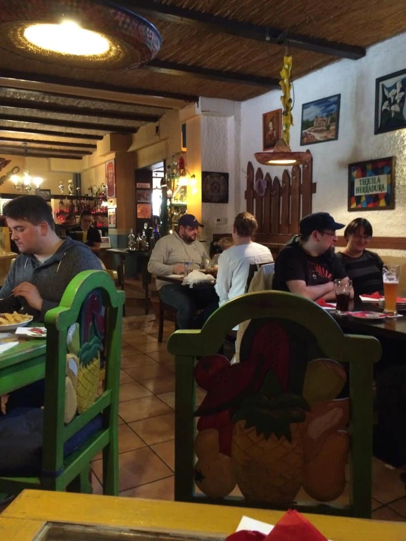 Restaurants & cafés