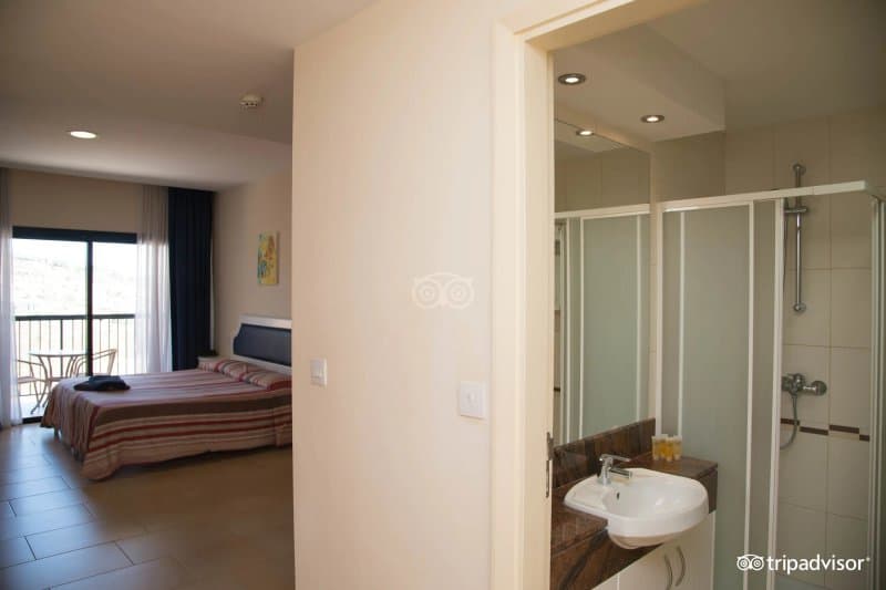 Pafiana Heights Hotel - Apts