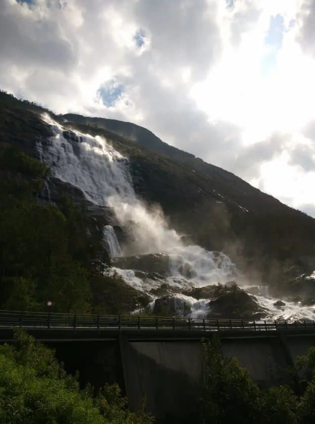 Langfoss Waterfall