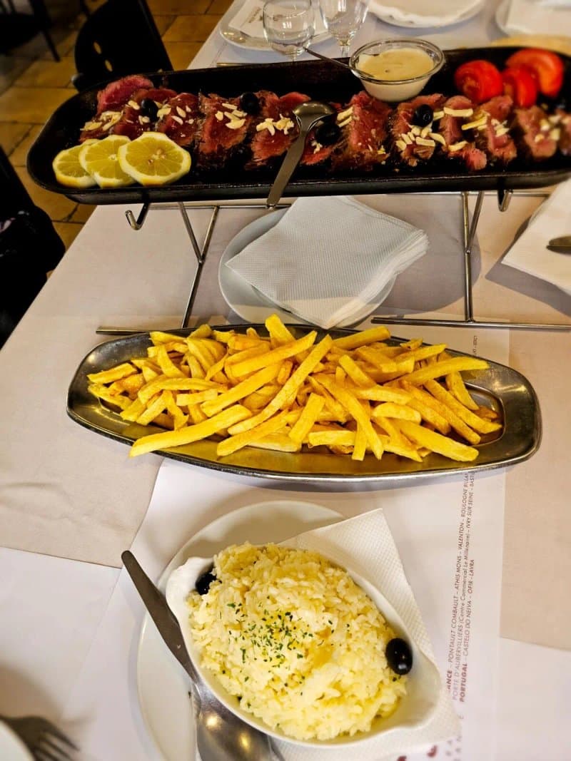 Restaurants & cafés