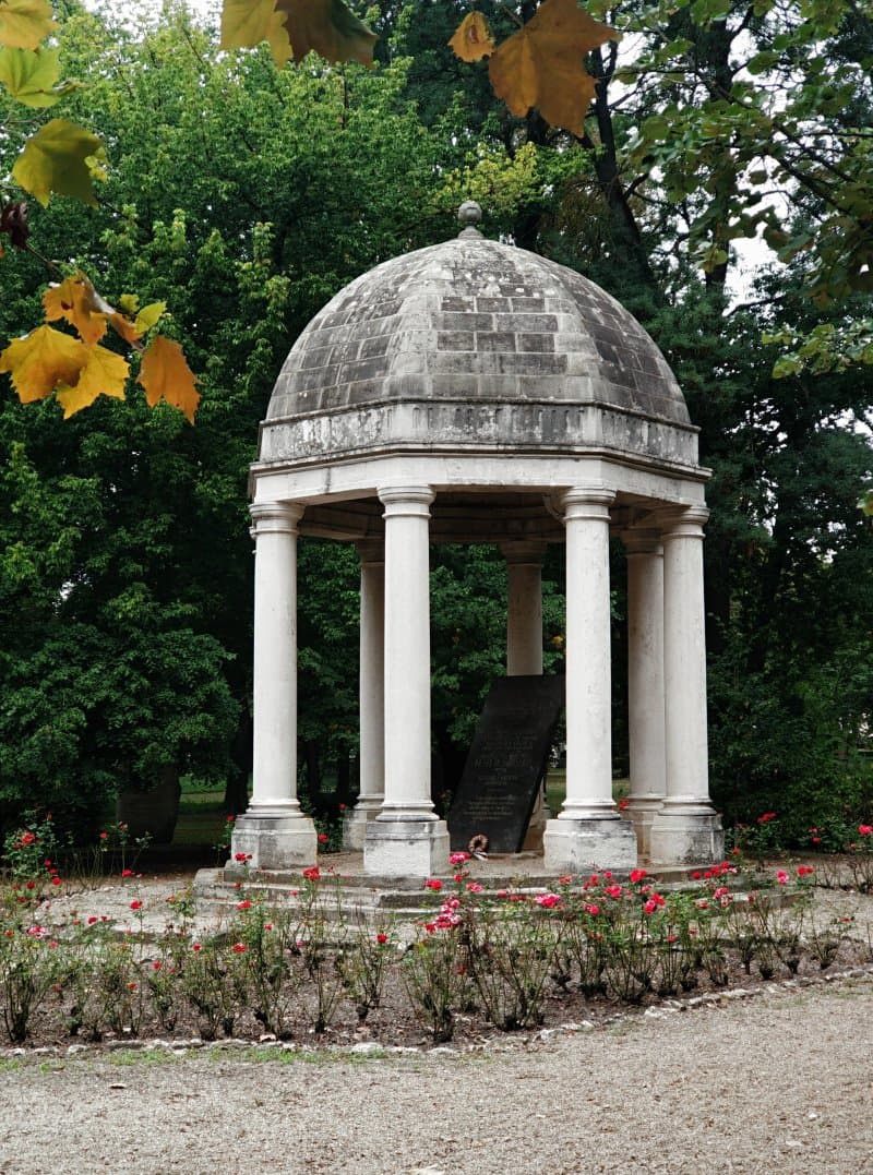 Helikon park