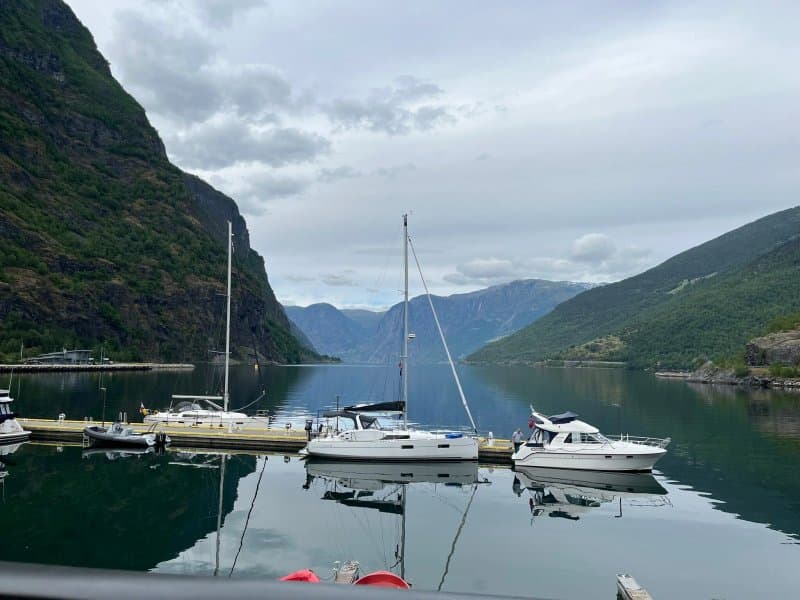 Flam Marina & Apartments