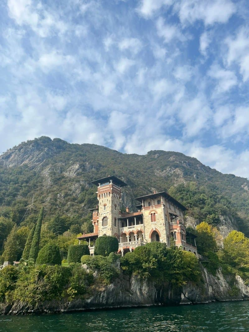 Varenna Rent A Boat
