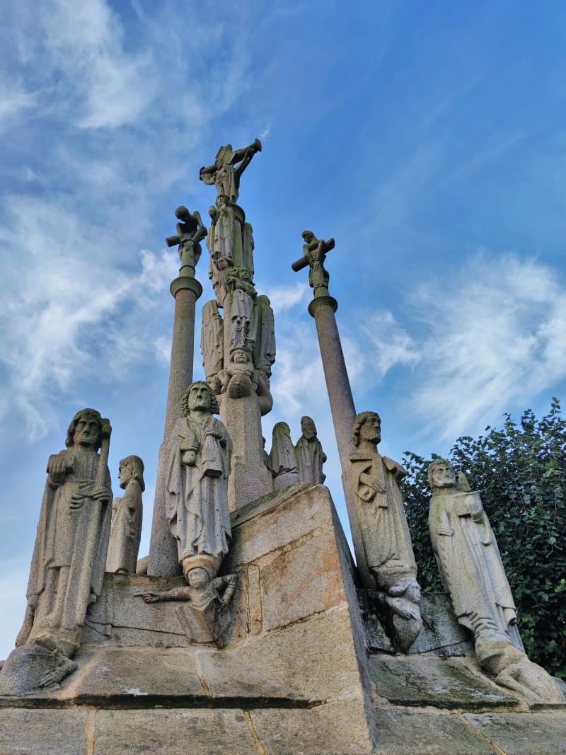 Calvaire De Quilinen A Landrevarzec
