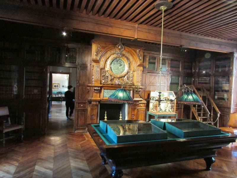 Musee de la Revolution Francaise