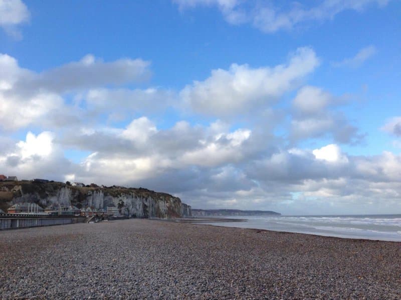 Les Falaises