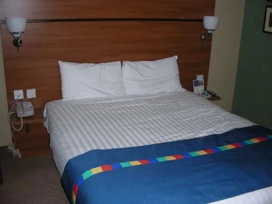 Doncaster International Hotel by Roomsbooked