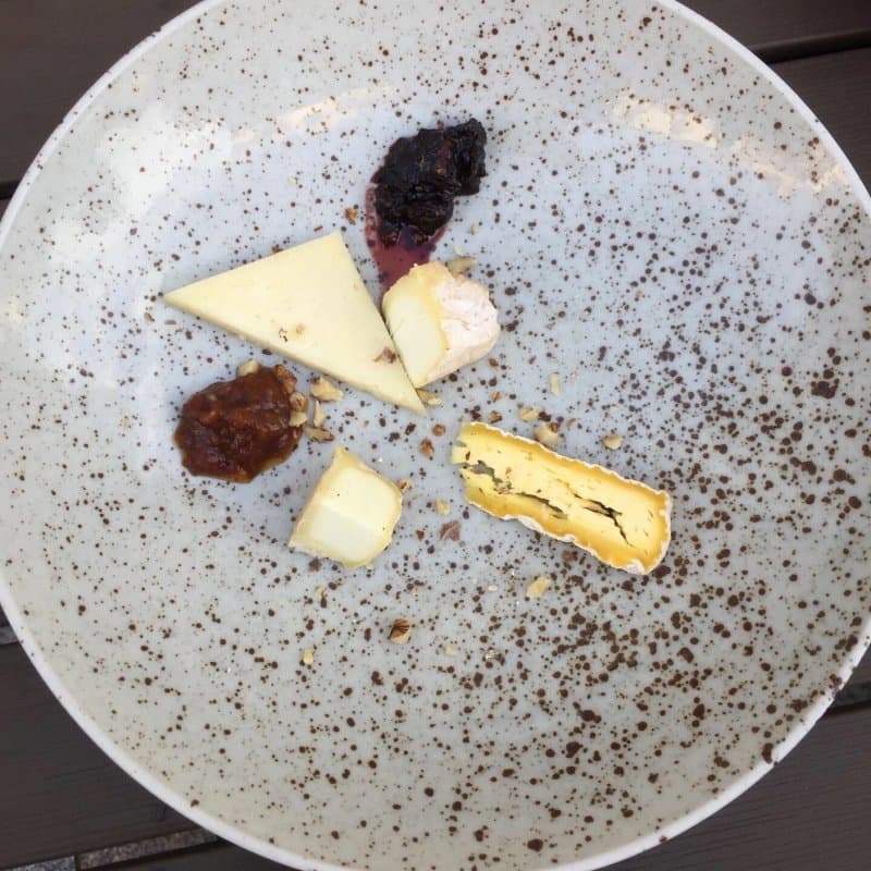 Restaurants & cafés