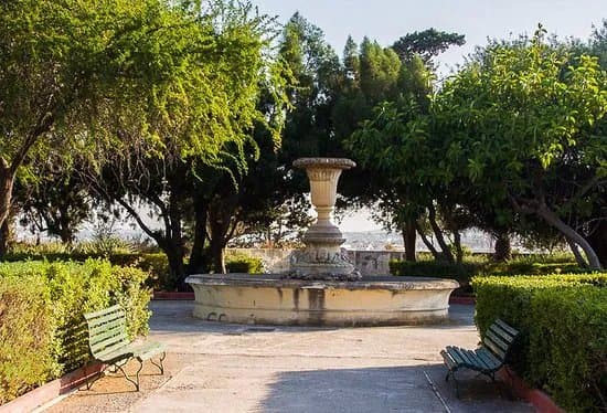 Argotti Botanic Gardens & Resource Centre