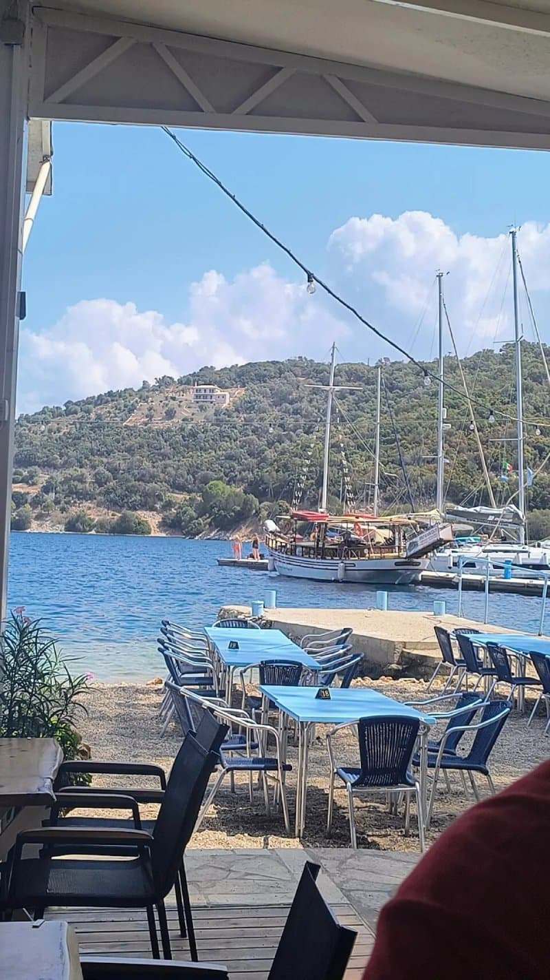 Papanikolis Cruise Boat