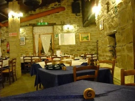 AGRITURISMO :Grotta dell'Eremita