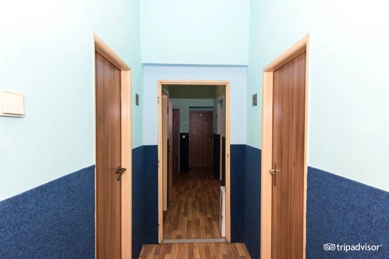 A Plus Hotel & Hostel