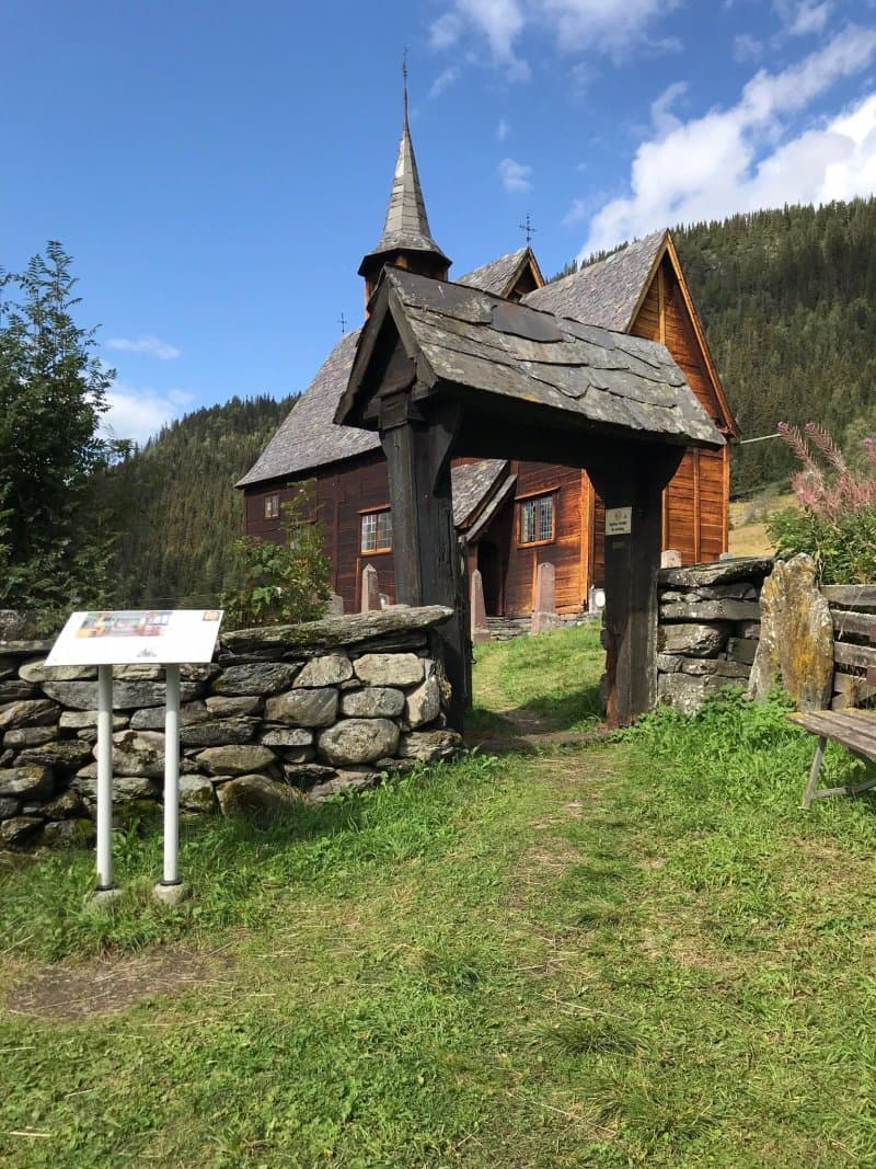 Lomen Stave Church