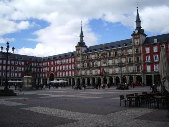 Mercado De Monedas y Sellos