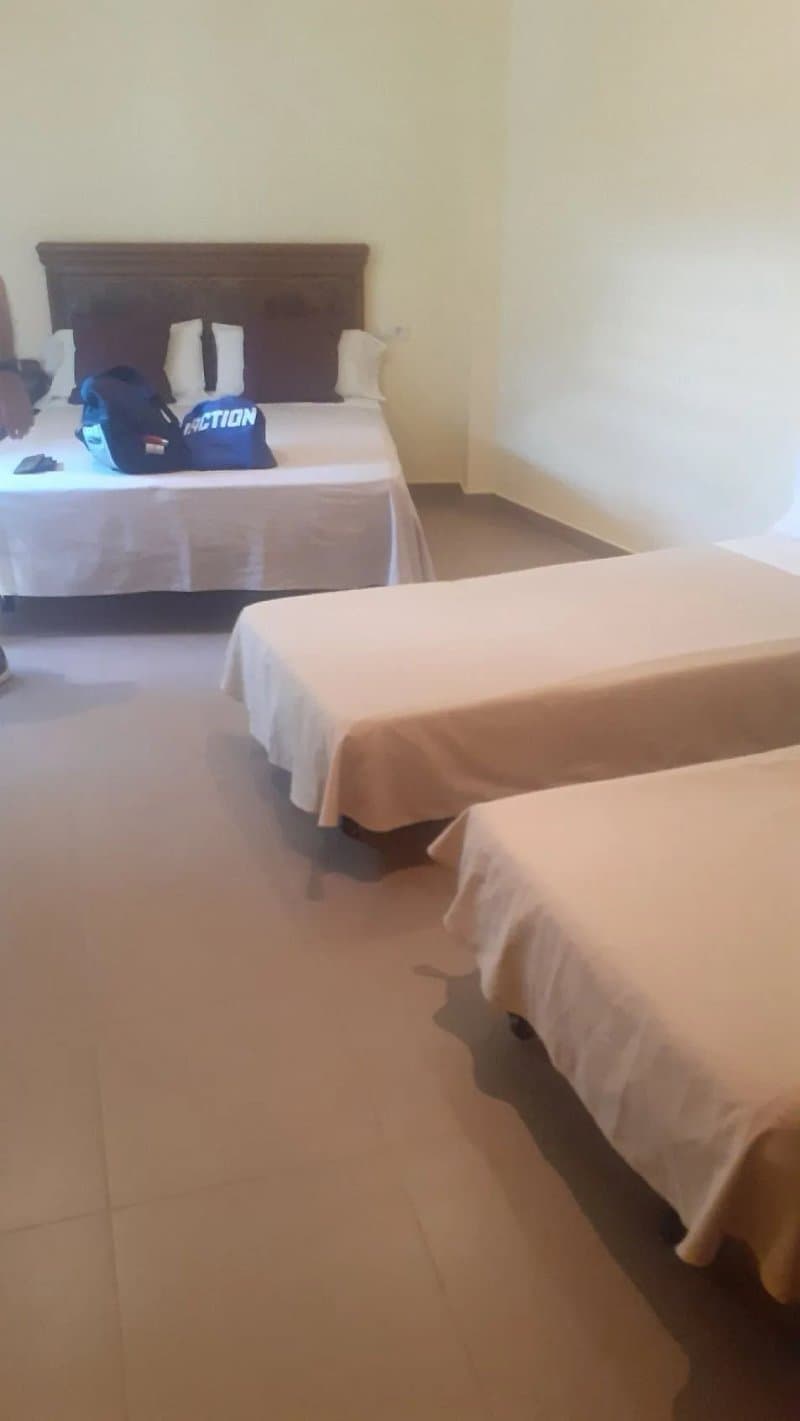Hostal La Placeta