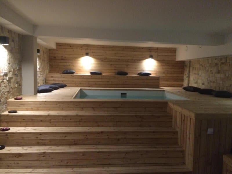 Trigrad Hotel