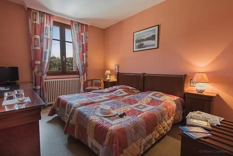 Logis Hotel Restaurant Du Pont