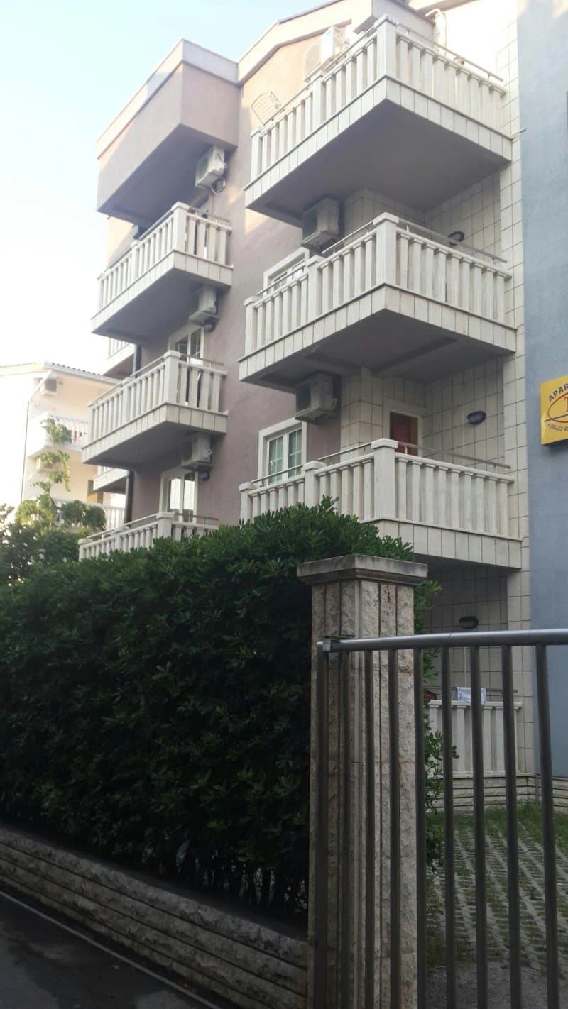 Villa Tomy
