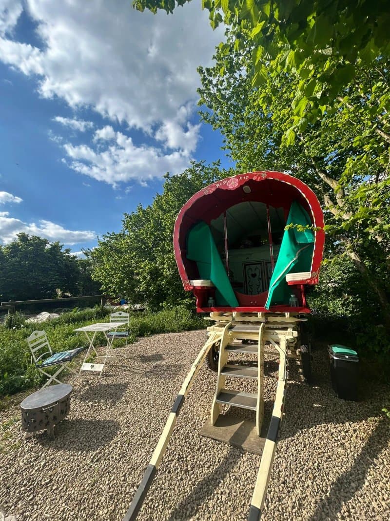 Hoe Grange Holidays Ltd