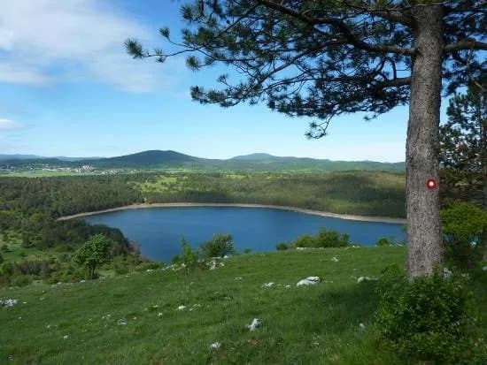 Lake Petelinje