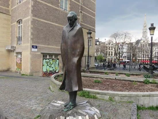 Monument to Composer Bela Bartok