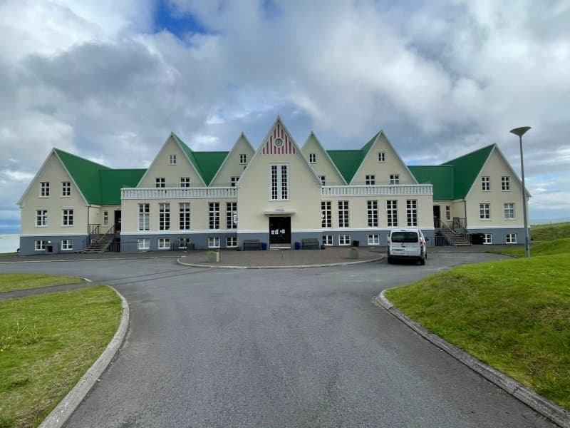 Heradsskolinn Historic Guesthouse