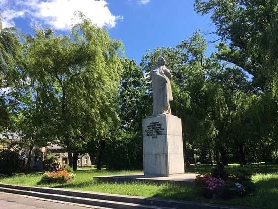 Pomnik Adama Mickiewicza
