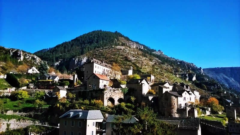 Hotel Burlatis