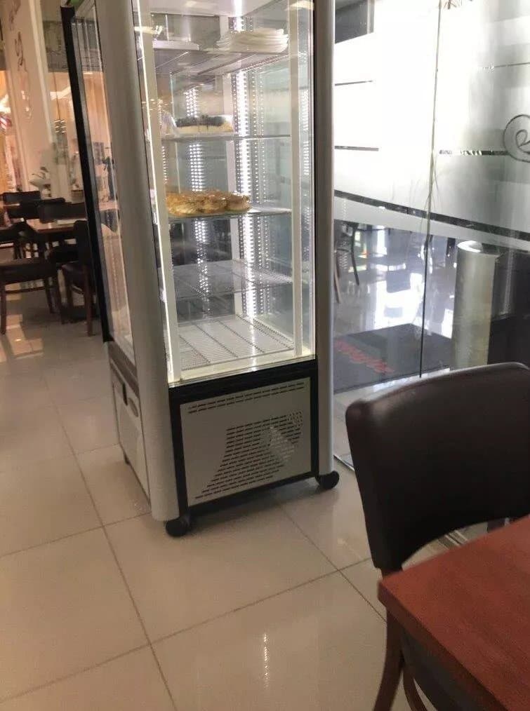 Obchodne Centrum Vah