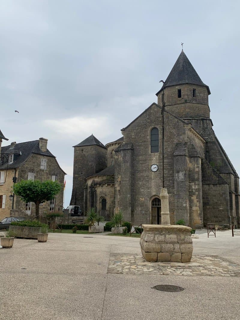 Église Saint-Robert