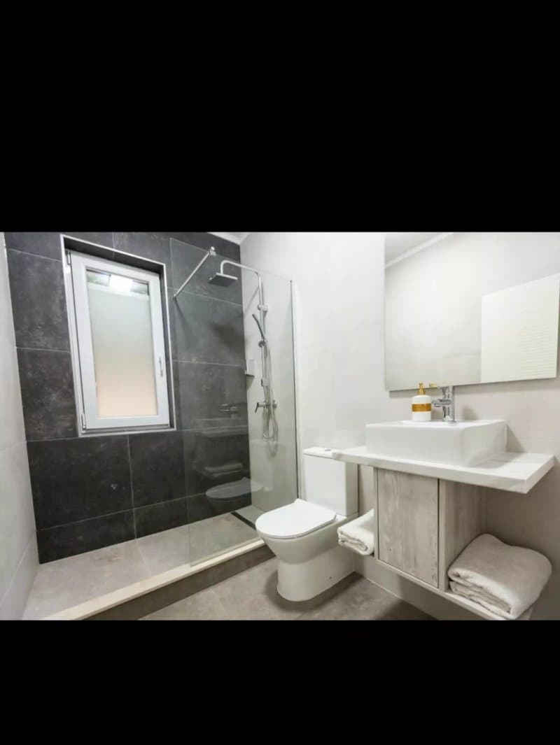 Kevin&Jessica Forest Rooms