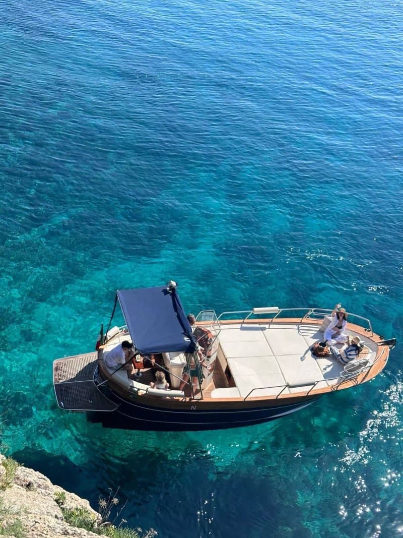 Leuca Explorer