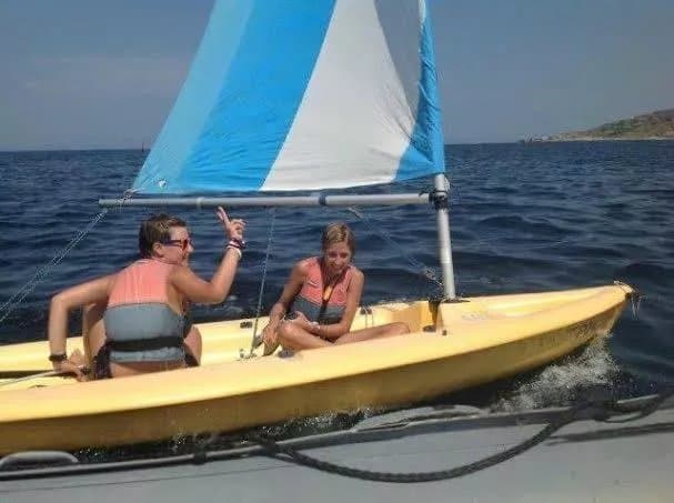 Hangloose: Paddle, Surf ‘n’ Sail