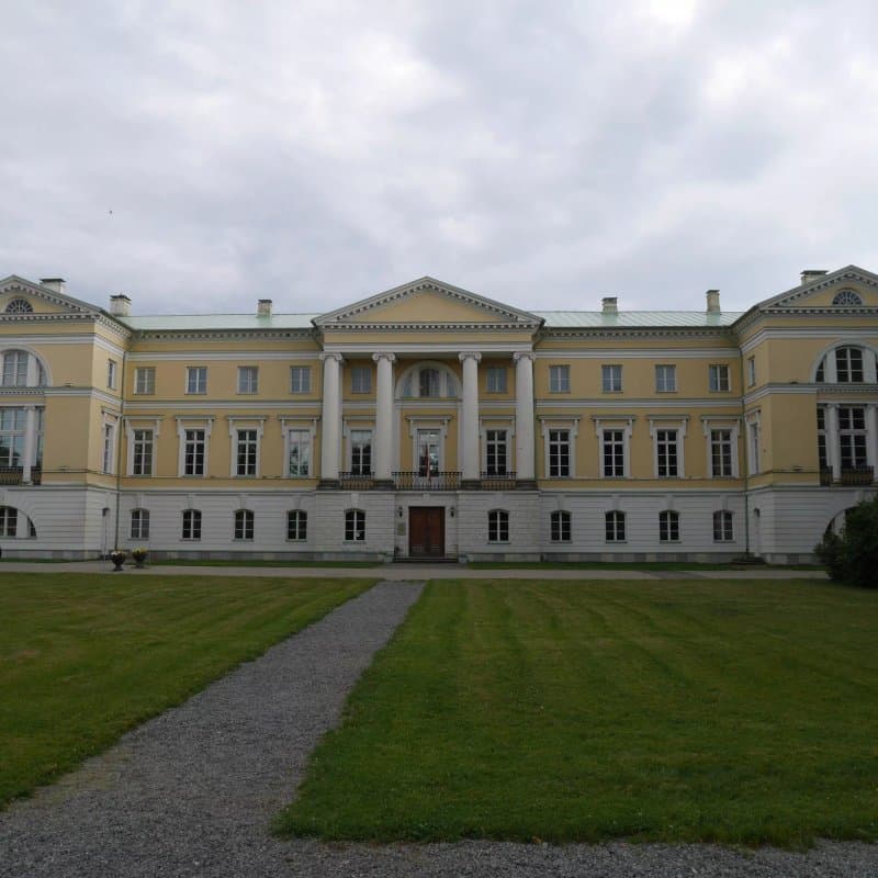 Mezotne Palace