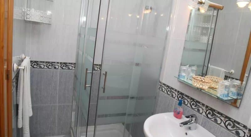 Hostal Avenida