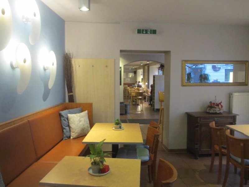 Okoase Vegetarisches Bistro