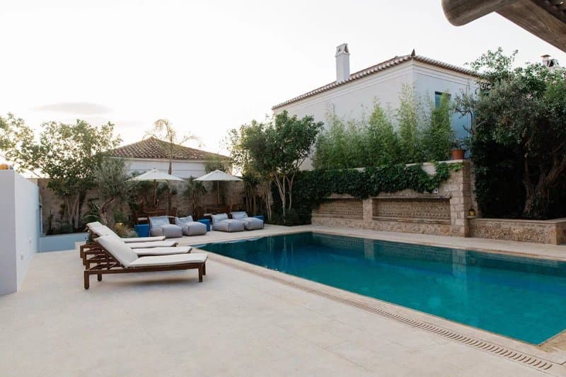 Thimaras Hotel