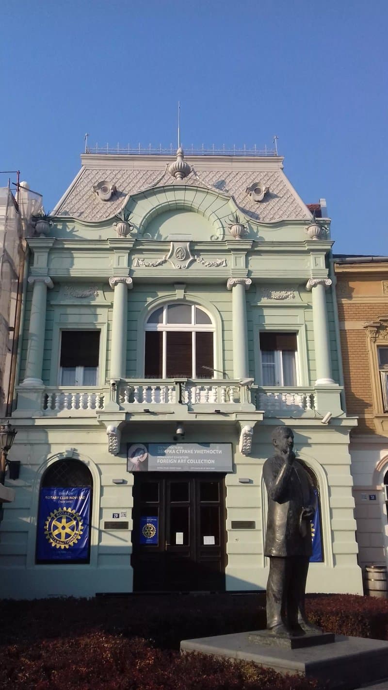 Menrat’s Palace