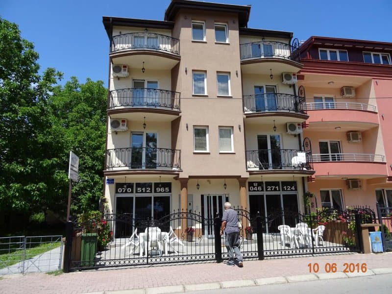 Marina Apartments