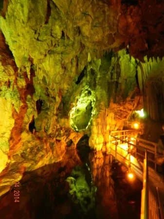 Kastria Cave of the Lakes