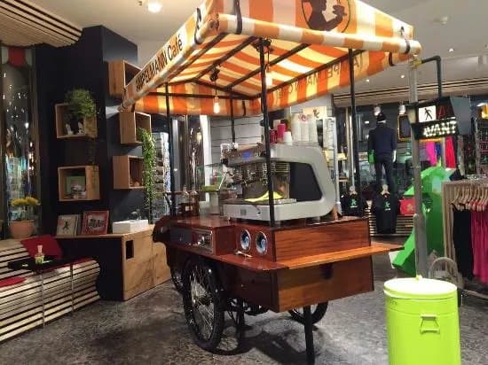 Ampelmann Shop - Gendarmenmarkt