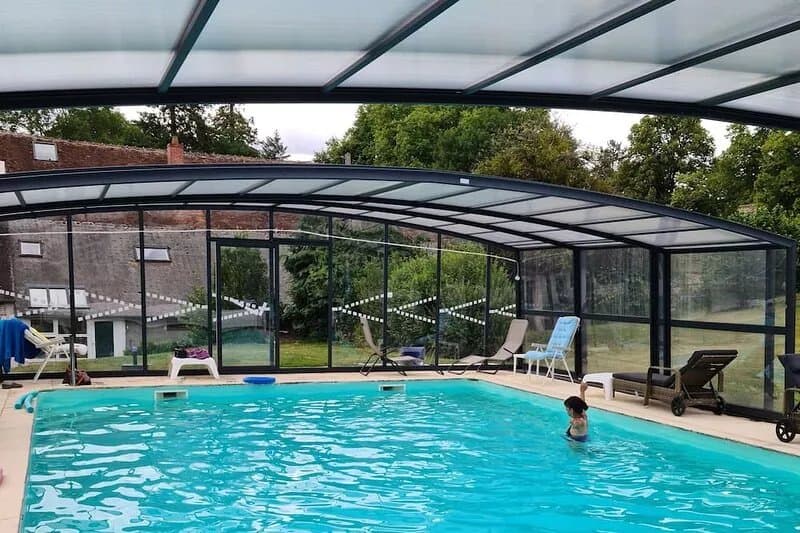 Magnifique Maison de Famille 300m² Dans un Parc de 3hc Avec Rivière et Piscine
