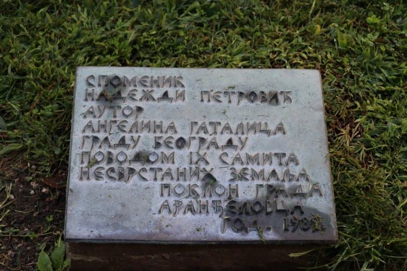 Statua di Nadezda Petrovic