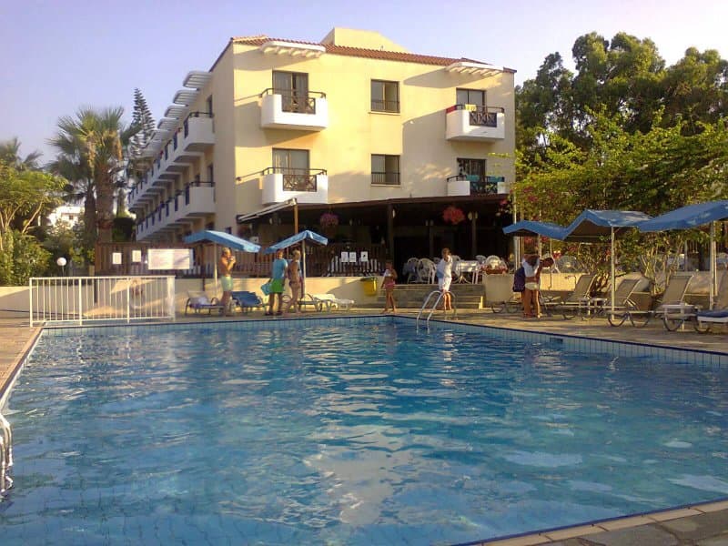 Harry's Hotel
