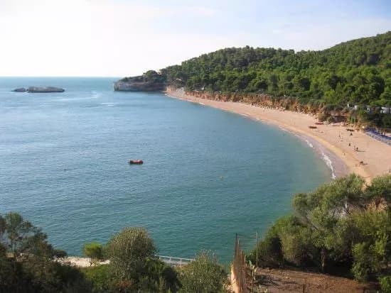 Spiaggia Baia Di Campi