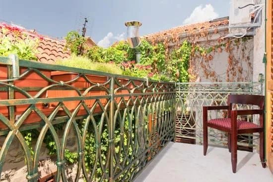 Kotor Wine Rooms